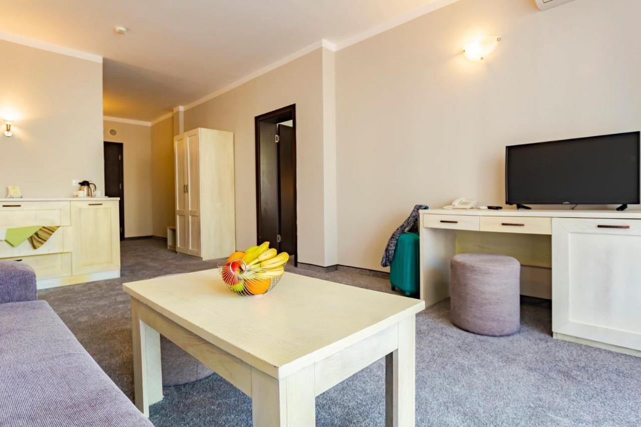Oasis Del Mare Beach Front Hotel Lozenets ภายนอก รูปภาพ