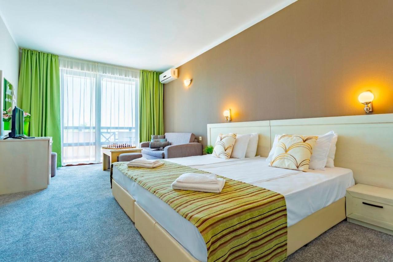 Oasis Del Mare Beach Front Hotel Lozenets ภายนอก รูปภาพ