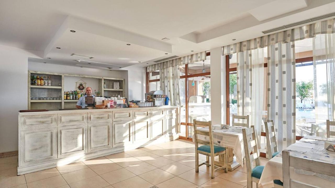 Oasis Del Mare Beach Front Hotel Lozenets ภายนอก รูปภาพ